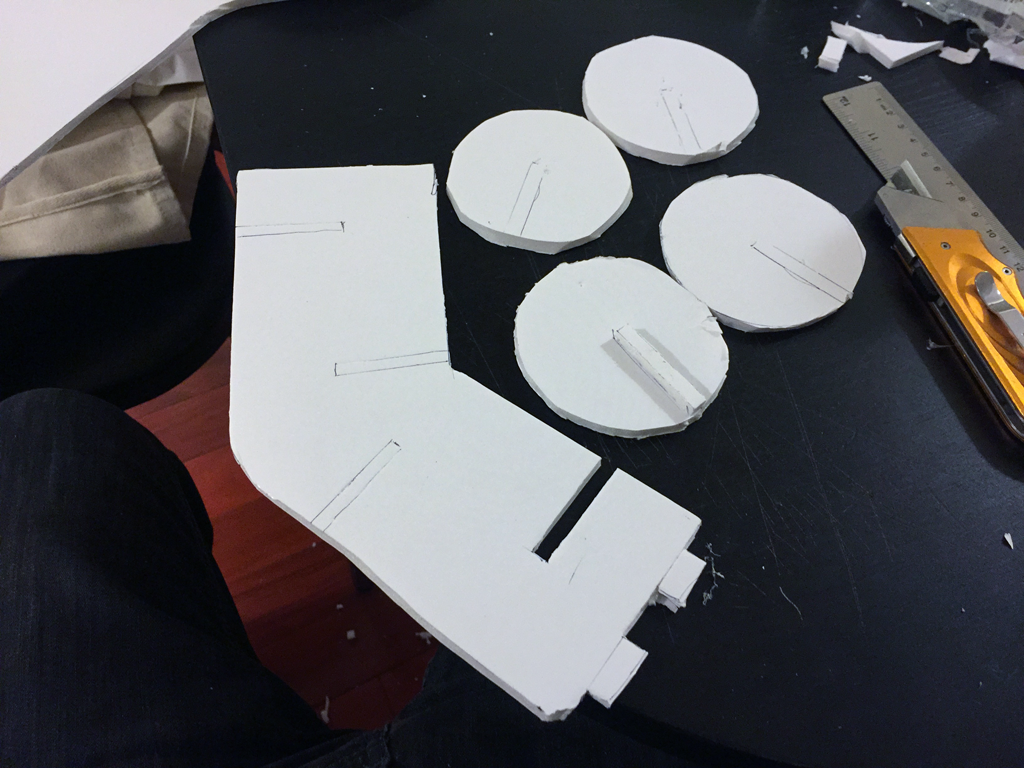 140_straw_and_circles_cut